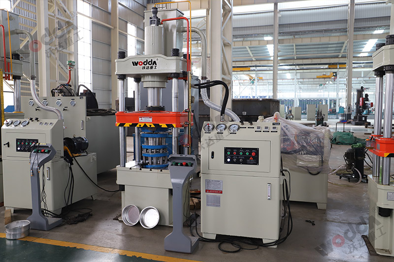 100噸電機端蓋拉伸液壓機_100T四柱拉伸液壓機 100噸電機端蓋拉伸液壓機_100T四柱拉伸液壓機