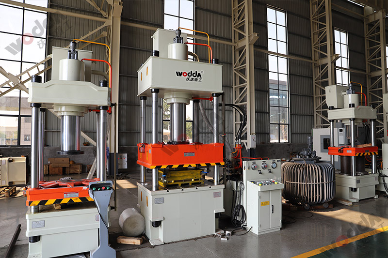 200噸不銹鋼蓋板拉伸液壓機 200噸不銹鋼蓋板拉伸液壓機