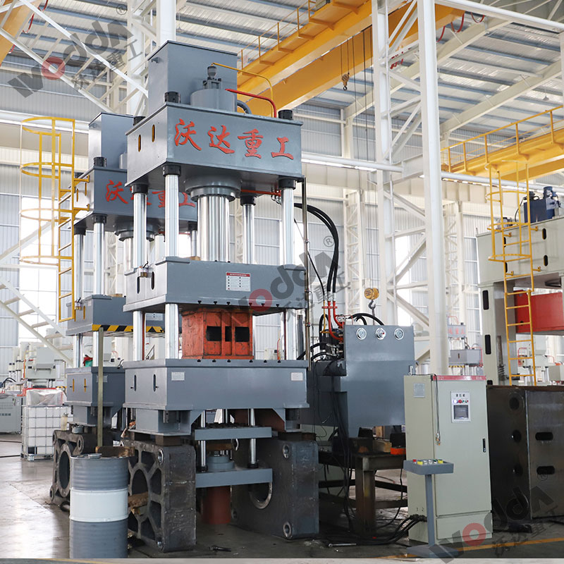 315噸拉伸液壓機(jī) 315噸拉伸液壓機(jī)