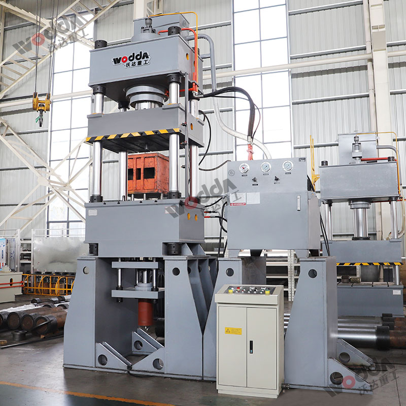 400噸液壓墊拉伸液壓機(jī) 400噸液壓墊拉伸液壓機(jī)