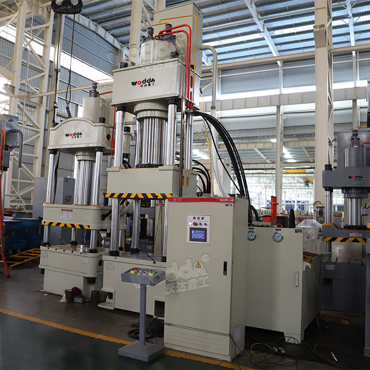 400噸伺服液壓機(jī) 400噸伺服液壓機(jī)