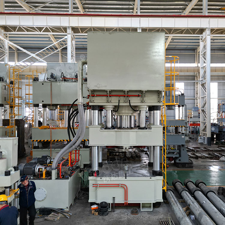 封頭液壓機背面 封頭液壓機背面