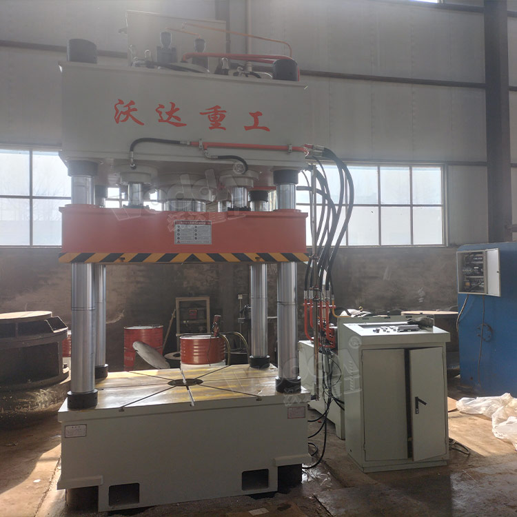 315噸封頭拉伸液壓機(jī) 315噸封頭拉伸液壓機(jī)