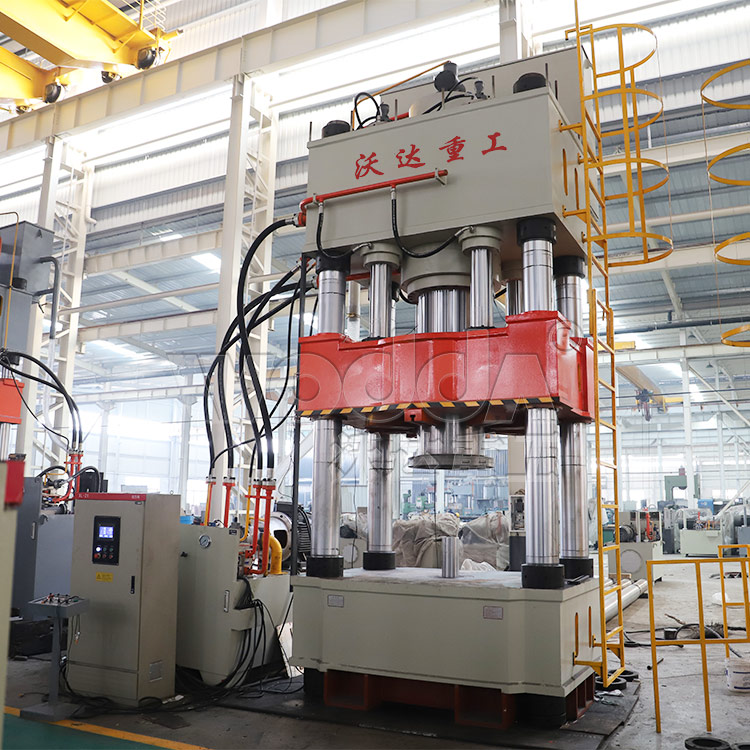 800噸封頭拉伸液壓機(jī) 800噸封頭拉伸液壓機(jī)