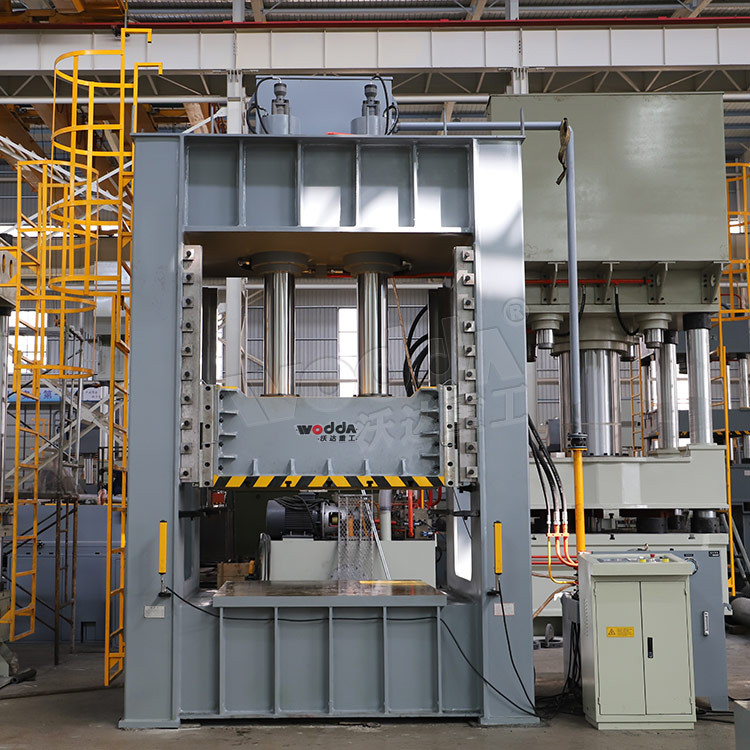 315噸框架式油壓機(jī) 315噸框架式油壓機(jī)