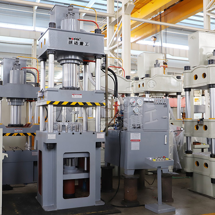 200噸三梁四柱拉伸機 200噸三梁四柱拉伸機