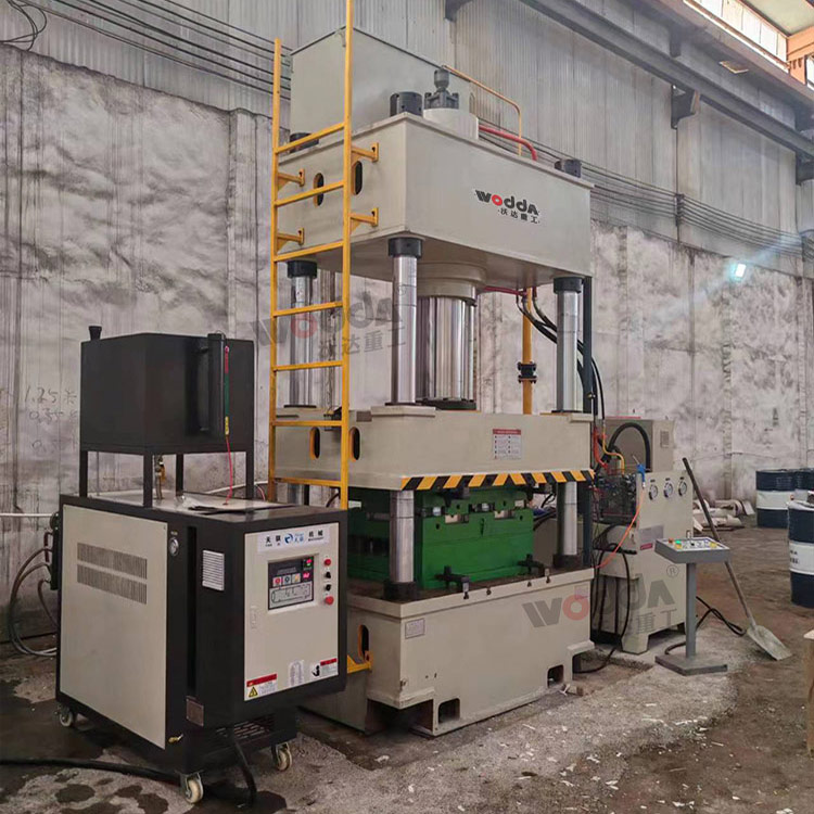 315噸石英石水槽隔板液壓機(jī) 315噸石英石水槽隔板液壓機(jī)