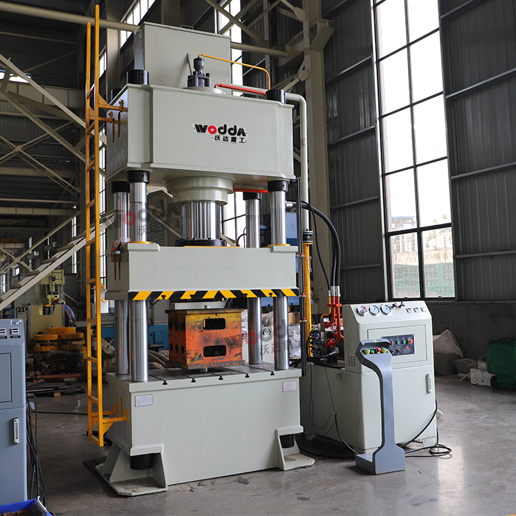 315噸四柱液壓機(jī)臺面1200*800mm 315噸四柱液壓機(jī)臺面1200*800mm