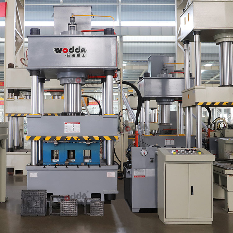 樹脂井蓋成型液壓機車間實拍 樹脂井蓋成型液壓機車間實拍