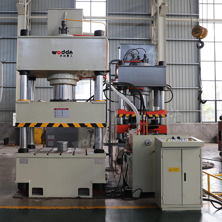 400噸三梁四柱液壓機 400噸三梁四柱液壓機