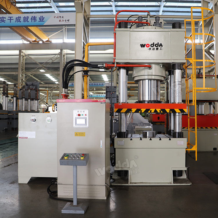 800噸伺服四柱液壓機 800噸伺服四柱液壓機