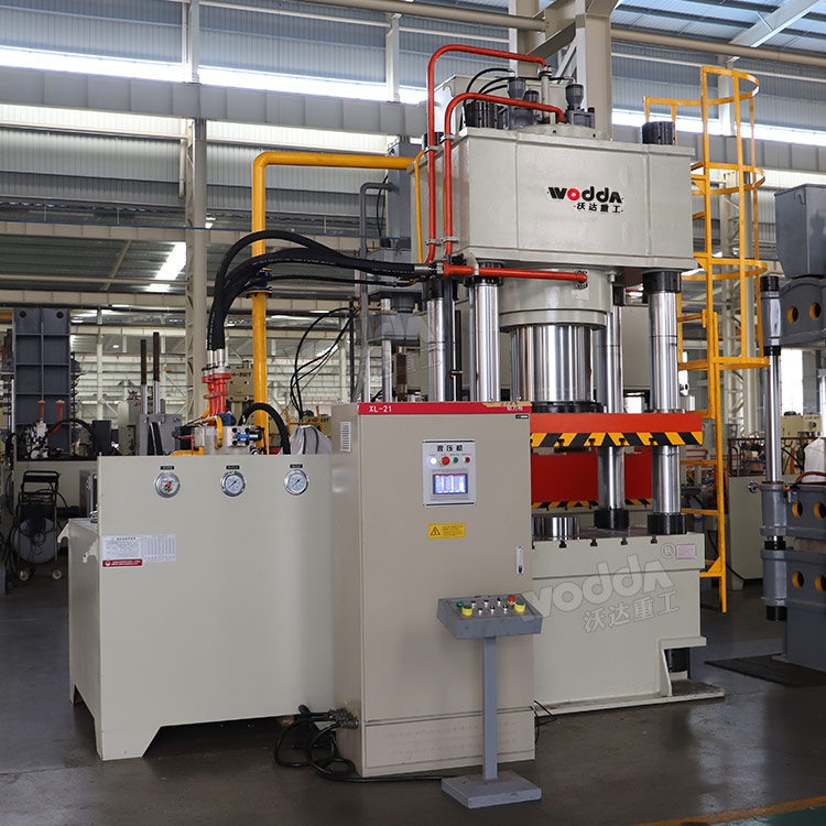 800噸四柱液壓機 800噸四柱液壓機