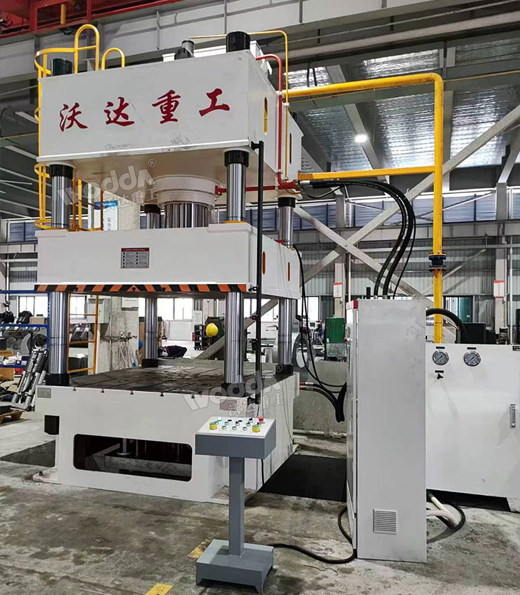 500噸四柱拉伸液壓機(jī) 500噸四柱拉伸液壓機(jī)